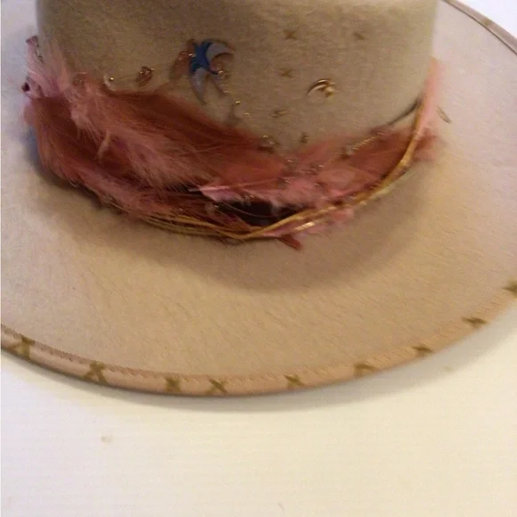 NEW!Wyeth X Ruxpinsrags upcycled rancher - joarbit.com display picture 2